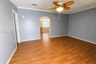 19800 SW 180th Ave, Miami, FL 33187 - Photo 8