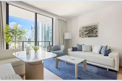 159 NE 6th St #2002, Miami, FL 33132 - Photo 4