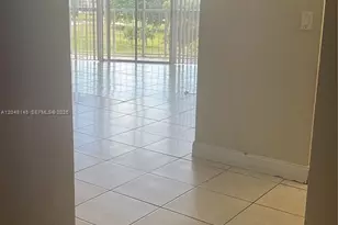6955 NW 186th St, Hialeah, FL 33015 - Photo 16