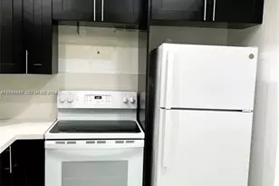 13987 NE 2nd Ave, Miami, FL 33161 - Photo 6