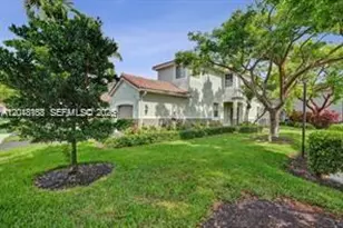 3901 San Simeon Ln, Weston, FL 33331 - Photo 8