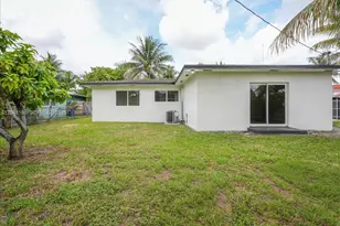 19531 NW 1st Pl, Miami Gardens, FL 33169 - Photo 22