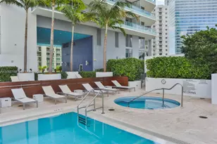 1300 Brickell Bay Dr, Miami, FL 33131 - Photo 34