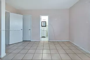 1280 W 54th St, Hialeah, FL 33012 - Photo 14