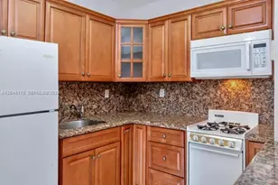 1280 W 54th St, Hialeah, FL 33012 - Photo 10