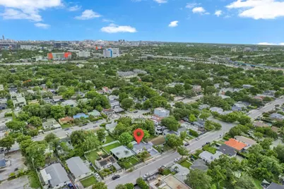 250 NW 45 St, Miami, FL 33127 - Photo 42