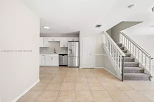 1542 N Lawnwood Cir, Fort Pierce, FL 34950 - Photo 6