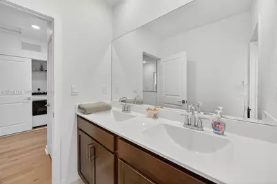 826 SE 17th St, Homestead, FL 33034 - Photo 24