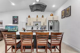 25808 SW 127th Ct Cir, Homestead, FL 33032 - Photo 4