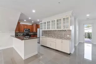 1772 NE 9th St, Fort Lauderdale, FL 33304 - Photo 6