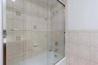 1772 NE 9th St #7, Fort Lauderdale, FL 33304 - Photo 18