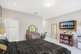2931 SW 38th Ct, Miami, FL 33134 - Photo 20