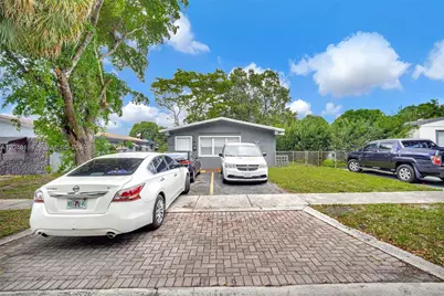 746 SW 4th St #1, Dania Beach, FL 33004 - Photo 24