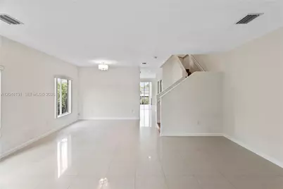 2782 SW 33rd Ave #2782, Miami, FL 33133 - Photo 4