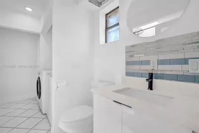 7022 SW 19th Ct, North Lauderdale, FL 33068 - Photo 14