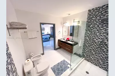 [Address not provided], North Miami, FL 33181 - Photo 8