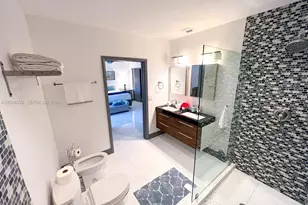 [Address not provided], North Miami, FL 33181 - Photo 8