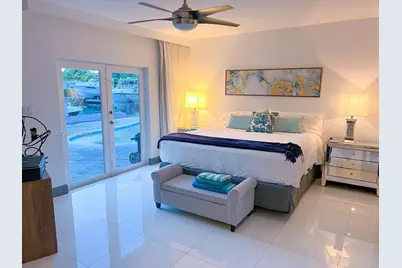 [Address not provided], North Miami, FL 33181 - Photo 16