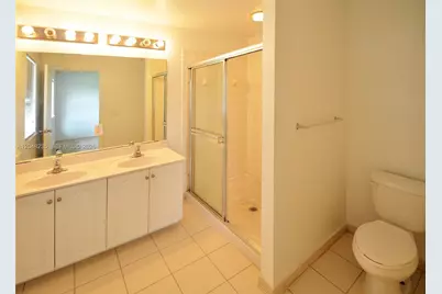 6041 SW 19 Pl, North Lauderdale, FL 33068 - Photo 20