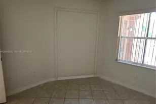 4952 Tradewinds Ter, Dania Beach, FL 33312 - Photo 4