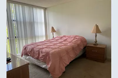 17011 N Bay Rd #604, Sunny Isles Beach, FL 33160 - Photo 14