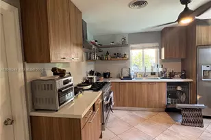 12125 NE 2nd Ave, North Miami, FL 33161 - Photo 36