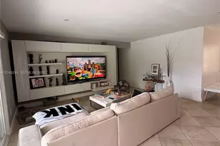 12125 NE 2nd Ave, North Miami, FL 33161 - Photo 26