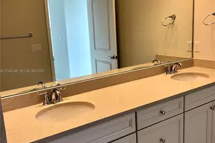 4984 Greenway Dr, Hollywood, FL 33021 - Photo 20