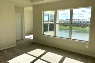 4984 Greenway Dr, Hollywood, FL 33021 - Photo 14
