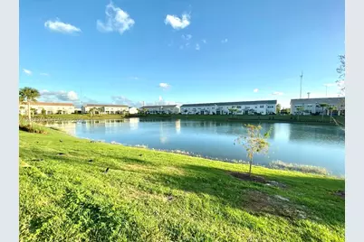 4984 Greenway Dr #, Hollywood, FL 33021 - Photo 2