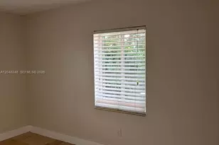 544 NE 62nd St, Miami, FL 33138 - Photo 8
