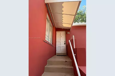544 NE 62nd St #544-8, Miami, FL 33138 - Photo 2