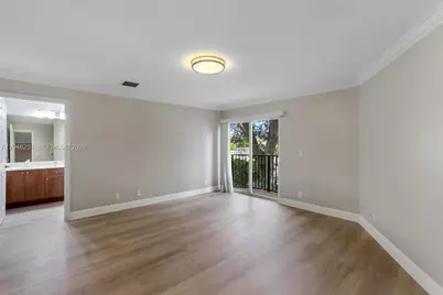 2929 SW 18th Terrace, Fort Lauderdale, FL 33315 - Photo 10