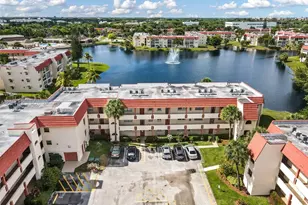 2851 E Sunrise Lakes Dr, Sunrise, FL 33322 - Photo 22