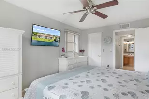 2851 E Sunrise Lakes Dr, Sunrise, FL 33322 - Photo 16