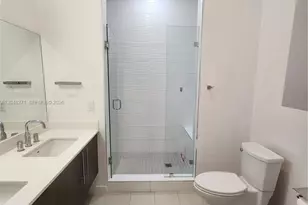 7825 NW 107th Ave, Doral, FL 33178 - Photo 20