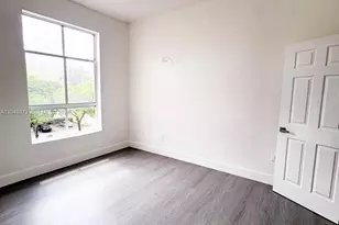 7420 W 20th Ave, Hialeah, FL 33016 - Photo 6