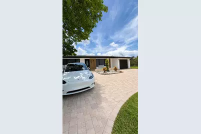 9170 NW 24th Pl, Sunrise, FL 33322 - Photo 1