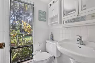 12104 Landing Way, Cooper City, FL 33026 - Photo 12