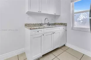 711 NE 2nd Ave, Fort Lauderdale, FL 33304 - Photo 10
