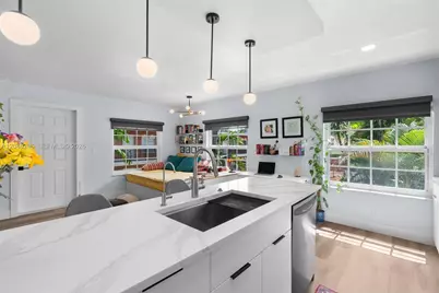 1405 Miami Rd #29, Fort Lauderdale, FL 33316 - Photo 8