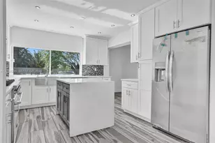 19260 NE 22nd Ave, North Miami Beach, FL 33180 - Photo 44