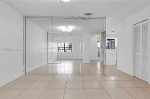 17908 NW 68th Ave, Hialeah, FL 33015 - Photo 8