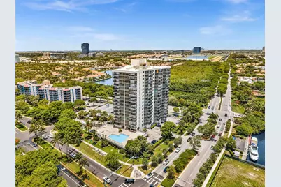 3375 N Country Club Dr #905, Aventura, FL 33180 - Photo 44