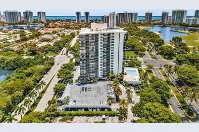 3375 N Country Club Dr #905, Aventura, FL 33180 - Photo 48