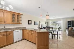1000 Hillcrest Ct, Hollywood, FL 33021 - Photo 2