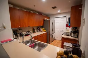 6520 NW 114th Ave, Doral, FL 33178 - Photo 4