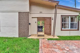 331 NE 176th St, North Miami Beach, FL 33162 - Photo 2