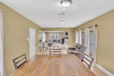 331 NE 176th St, North Miami Beach, FL 33162 - Photo 4
