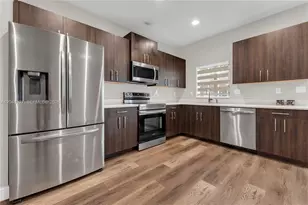 4040 NW 11th St, Lauderhill, FL 33313 - Photo 8